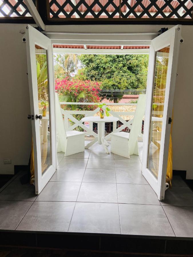 Lizard King Hotel & Suites Puerto Viejo de Talamanca Zewnętrze zdjęcie