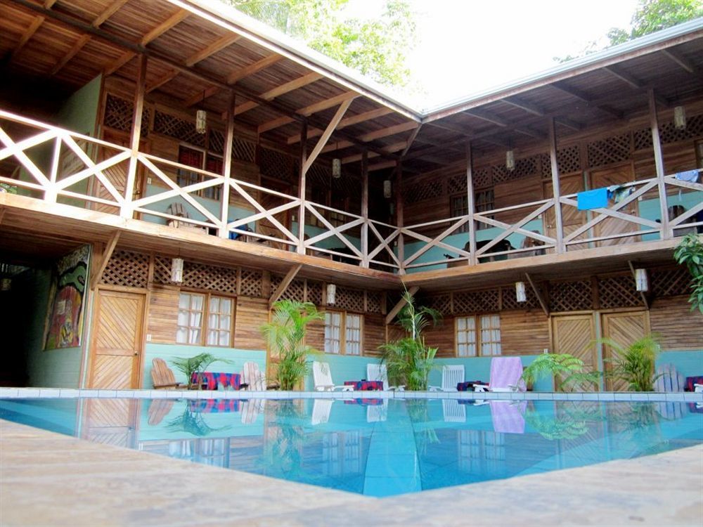 Lizard King Hotel & Suites Puerto Viejo de Talamanca Zewnętrze zdjęcie
