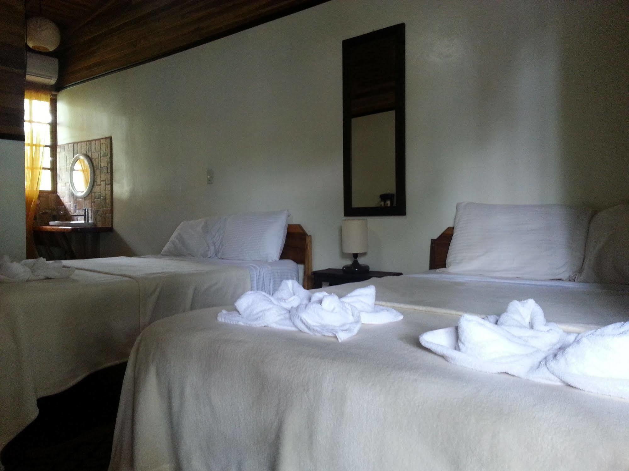 Lizard King Hotel & Suites Puerto Viejo de Talamanca Zewnętrze zdjęcie
